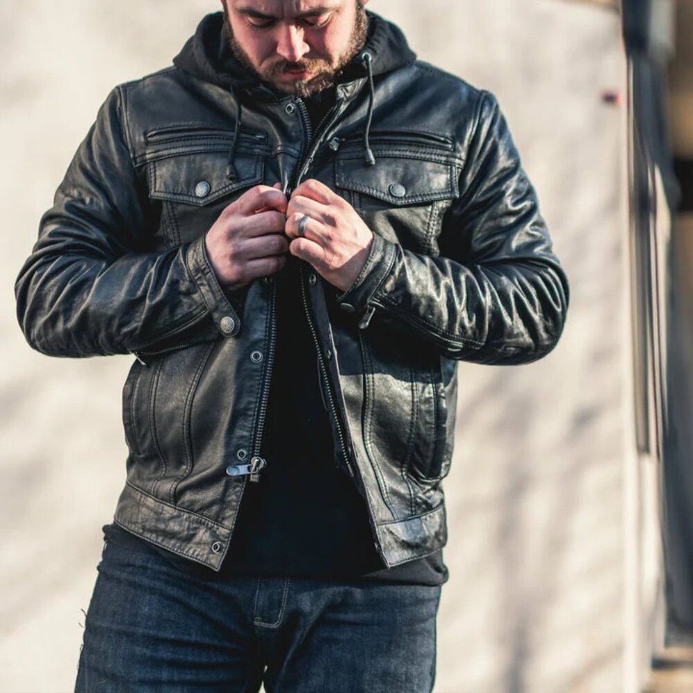 New - Vendetta Men's Motorcycle Leather Jacket